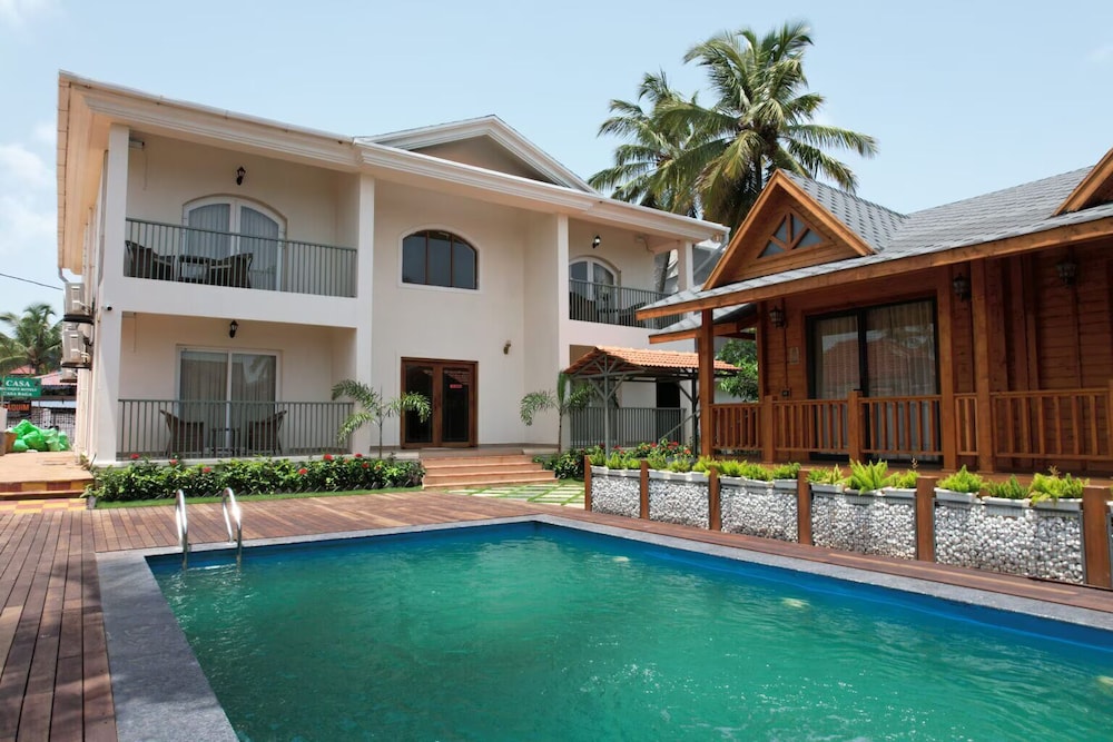 Grand Vatika Resort Hotel