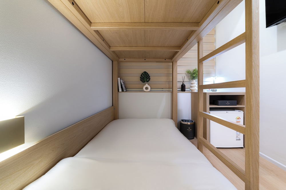 Hi Seoul Hostel Myungdong West