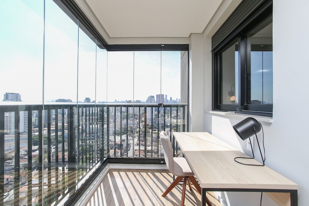 Expand Pinheiros