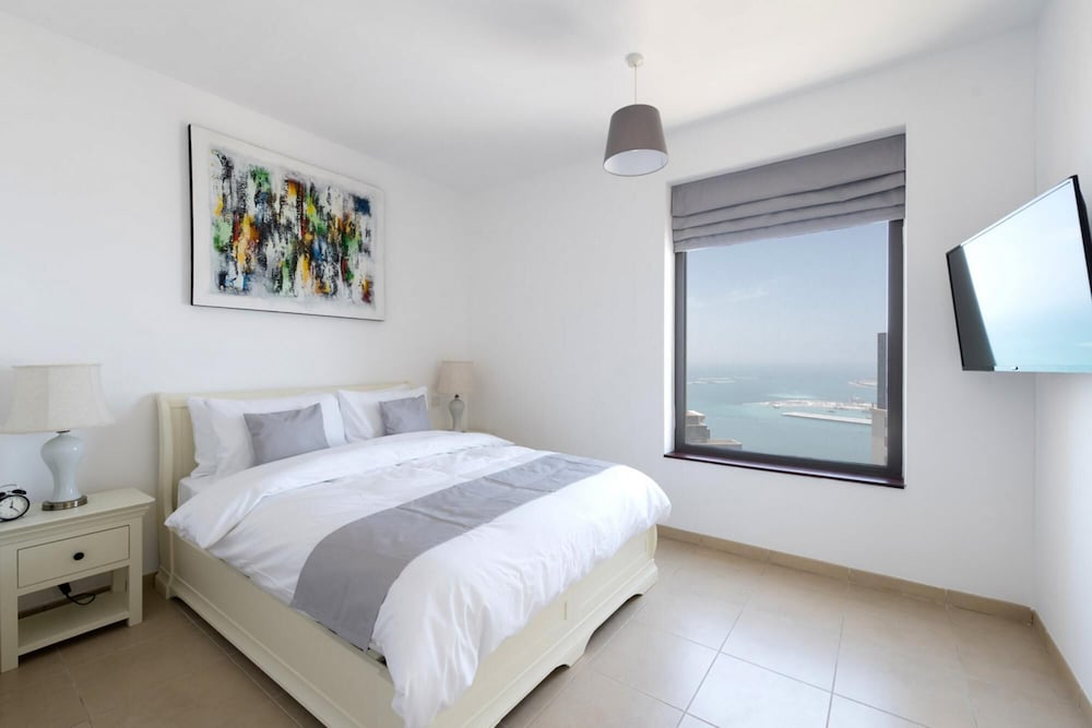 Stunning Marina Seaview Apartment 4 BR JBR
