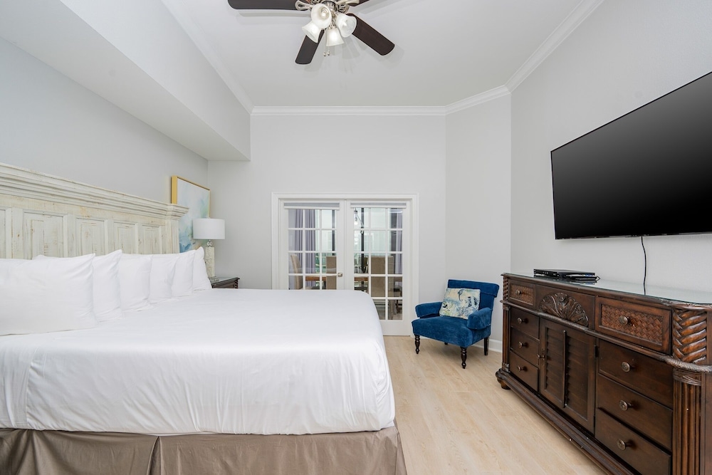 The Oasis 3105 Formerly Phoenix West Ii 3105 3 Bedroom Condo