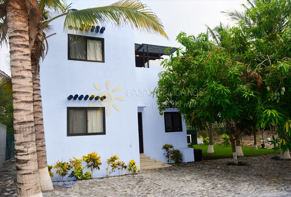 Casas Pelicanos