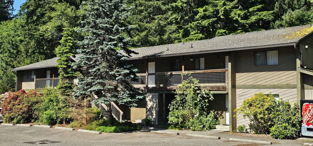 Olympic Suites Inn