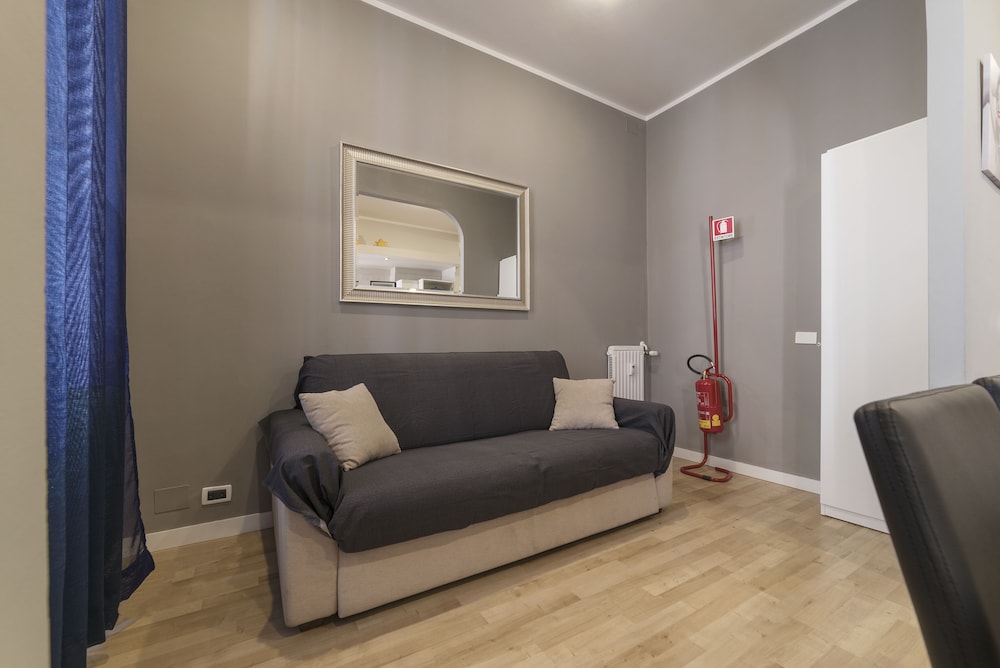 Vittorio Emanuele Apartment