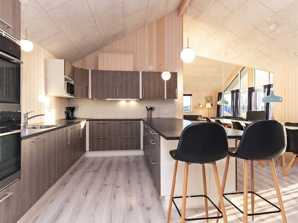 5 Star Holiday Home in Jerup