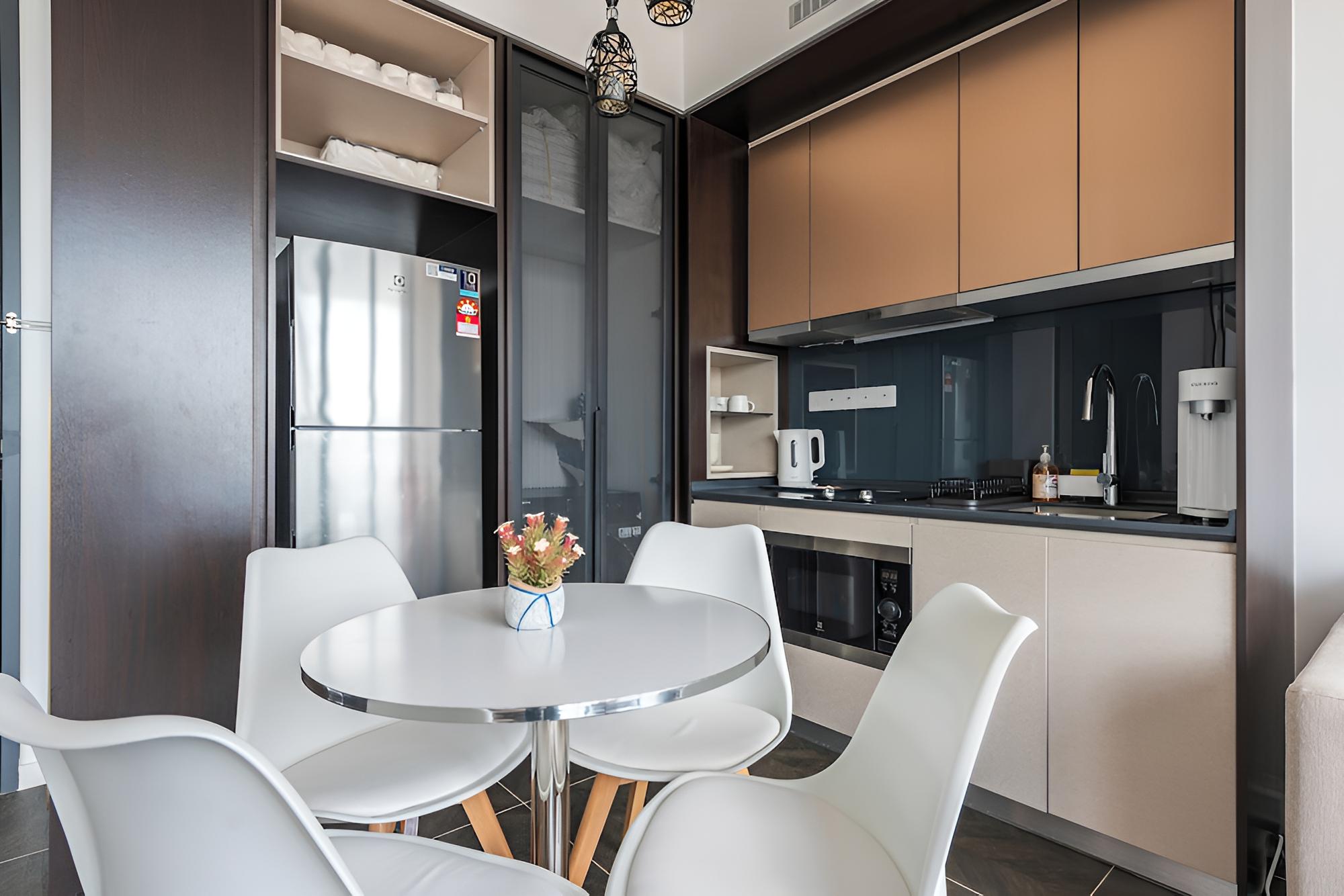 Scarletz Premium Suites by Kay-Stay