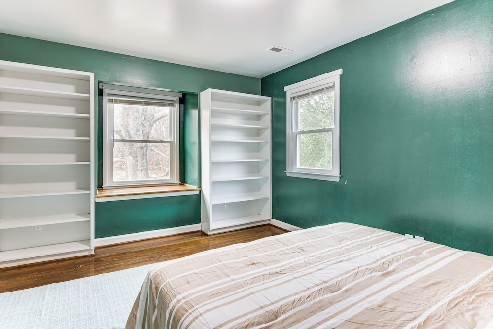 6 Mi to Spectrum Center: Spacious Getaway w/ Deck