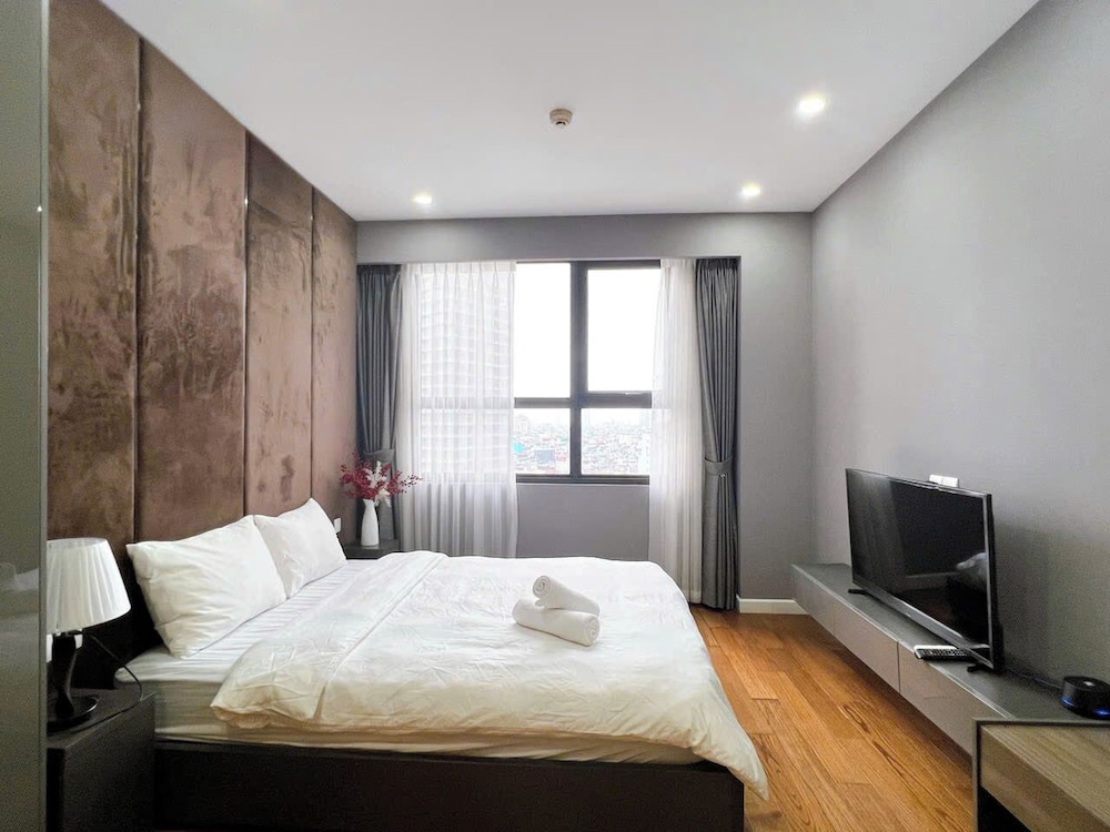 VivaLake Homes - Vinhomes Skylake Pham Hung