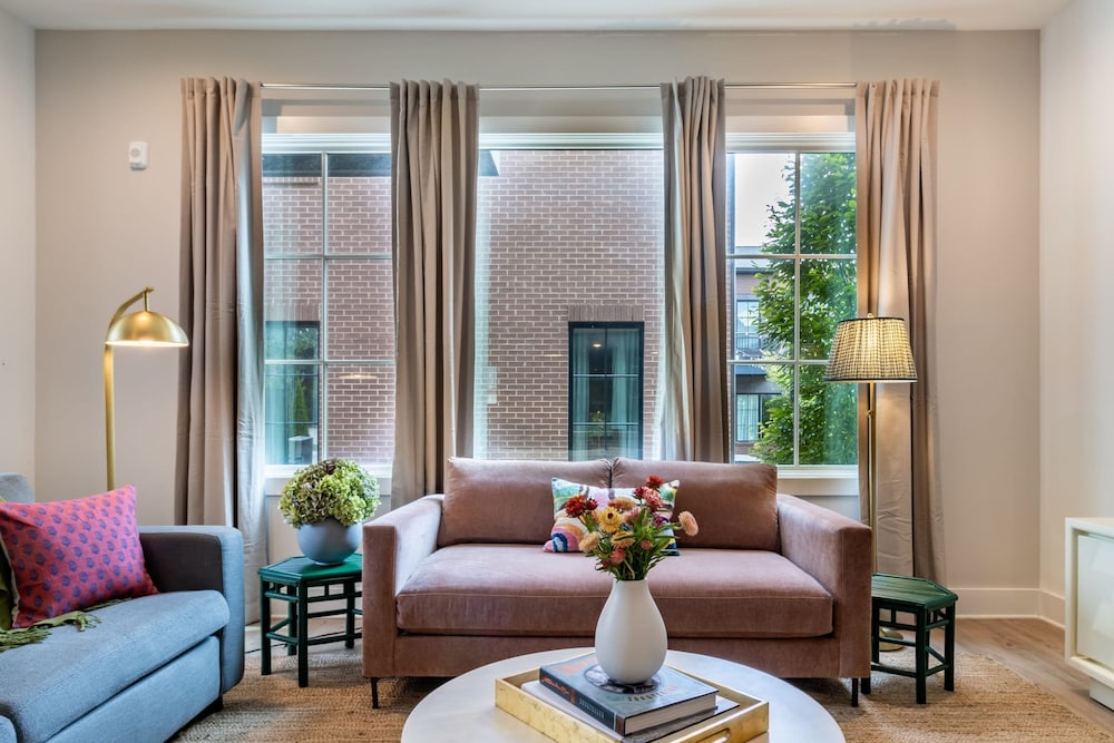 The Magnolia 6 by Avantstay Downtown Balcony