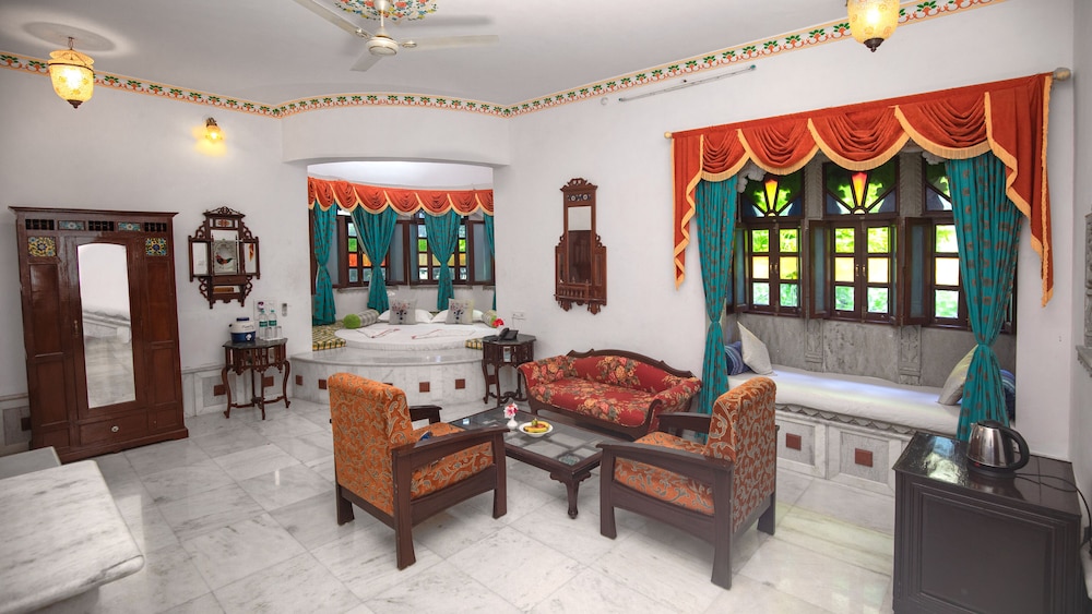 Ranakpur Safari Resort view 3