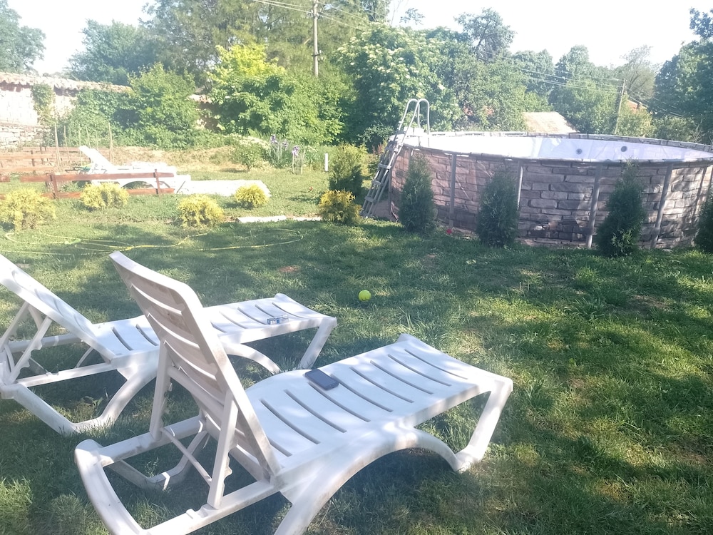 Villa Nina in Kramolin, Beautiful Stay in Bulgaria