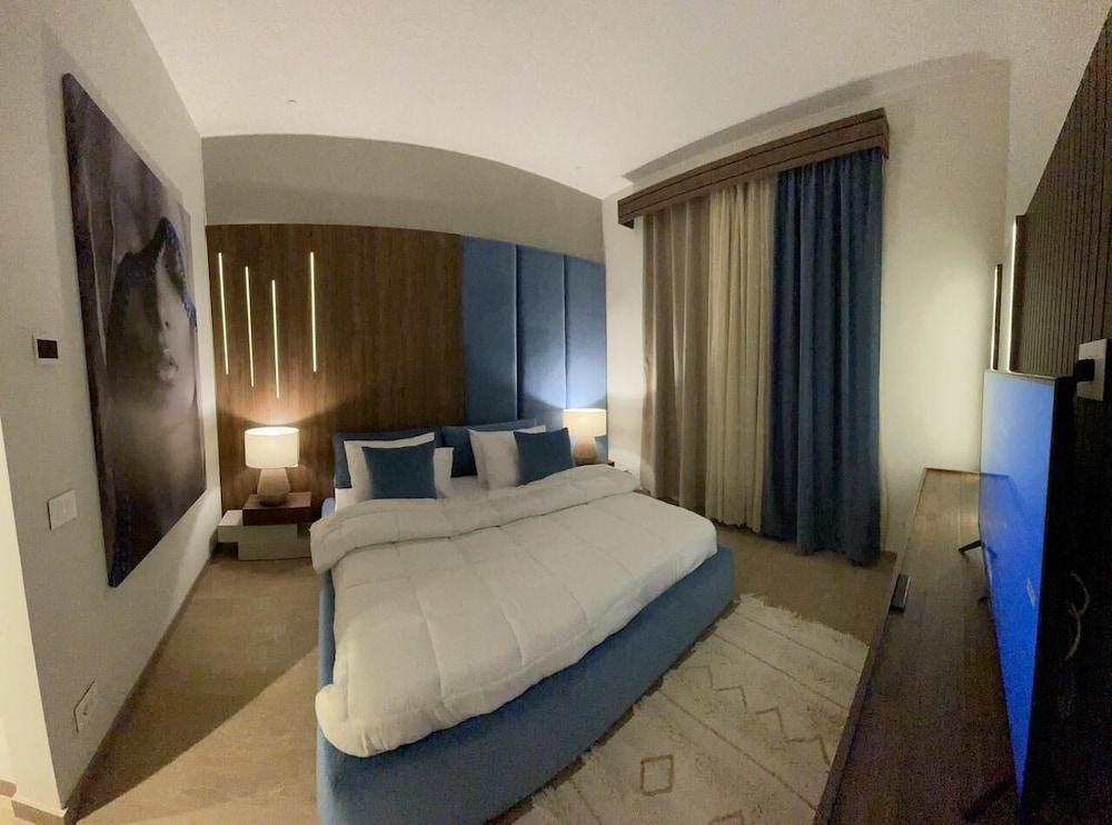 Chic Apartment In Aeon Compound