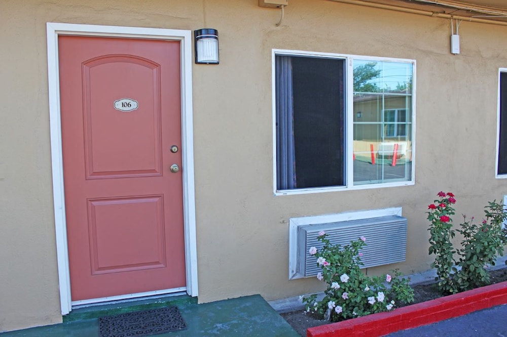 Royla Motel