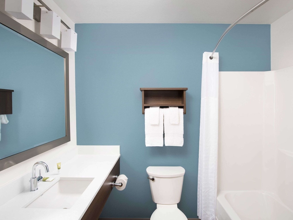 WoodSpring Suites Buford near Mall of Georgia-Lake Lanier