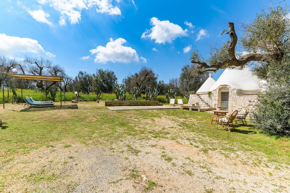 Trullo Puspo by Wonderful Italy