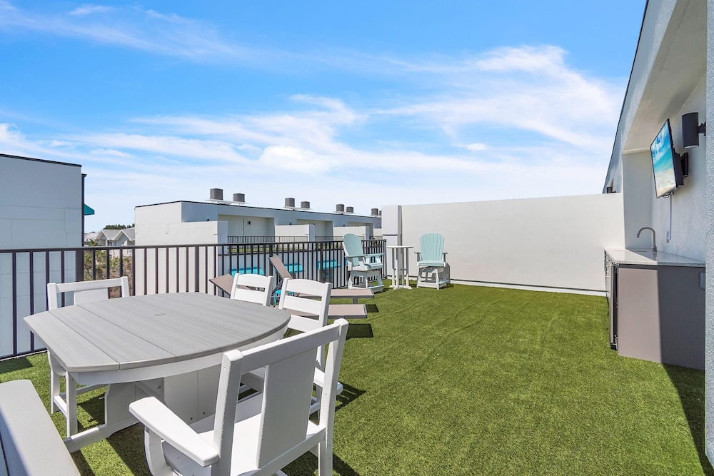 Azul Townhomes A5