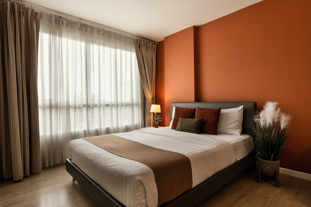First Choice Suites by the Sea