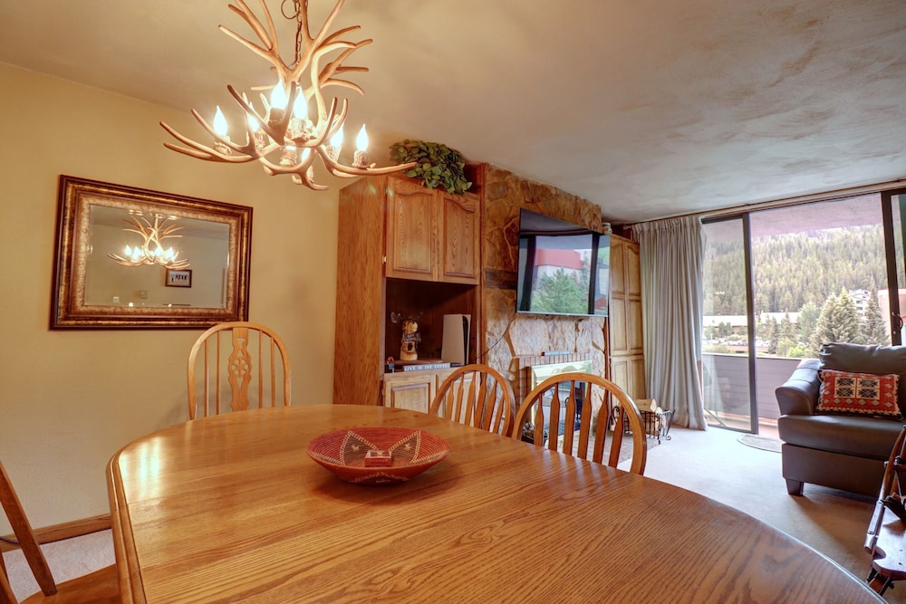 SkyRun Copper Mountain Resort Vacation Lodging