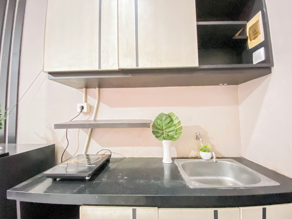 Spacious 1BR at Grand Asia Afrika Apartment