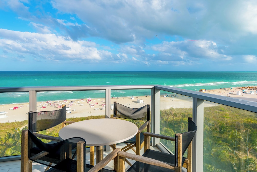 Luxury Vacation Rentals in South Beach by LRMB