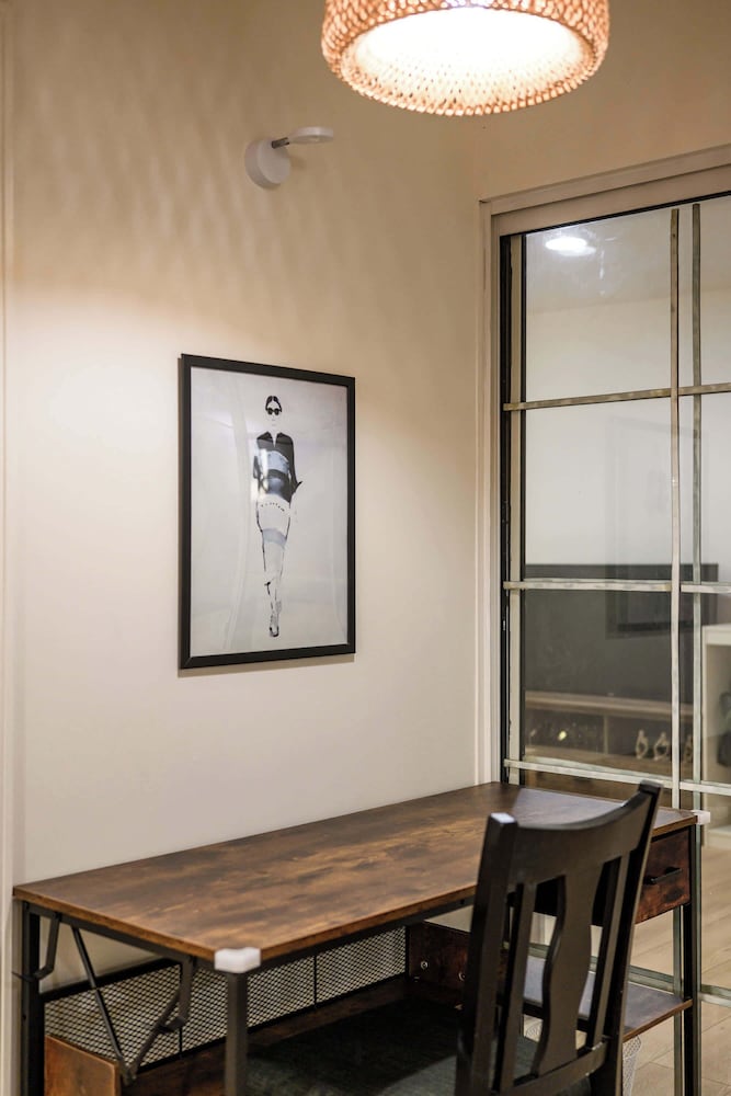 Newly Updated Family Retreat Safe Area Near Dtla