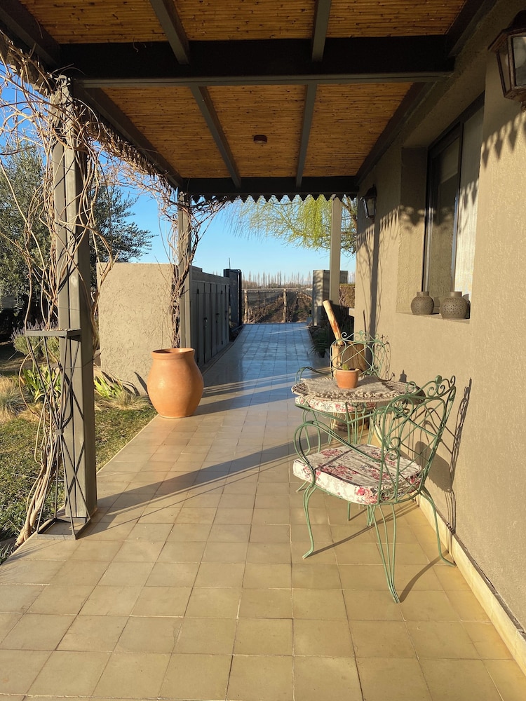 Durigutti Family Winemakers – Casas de Huespedes - Image 5