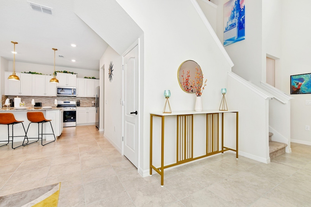 5BR Modern Villa in Soltera Resort, Disney, Pool