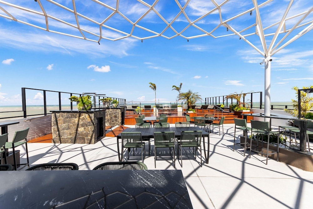Alta Garden Housi by Carpediem