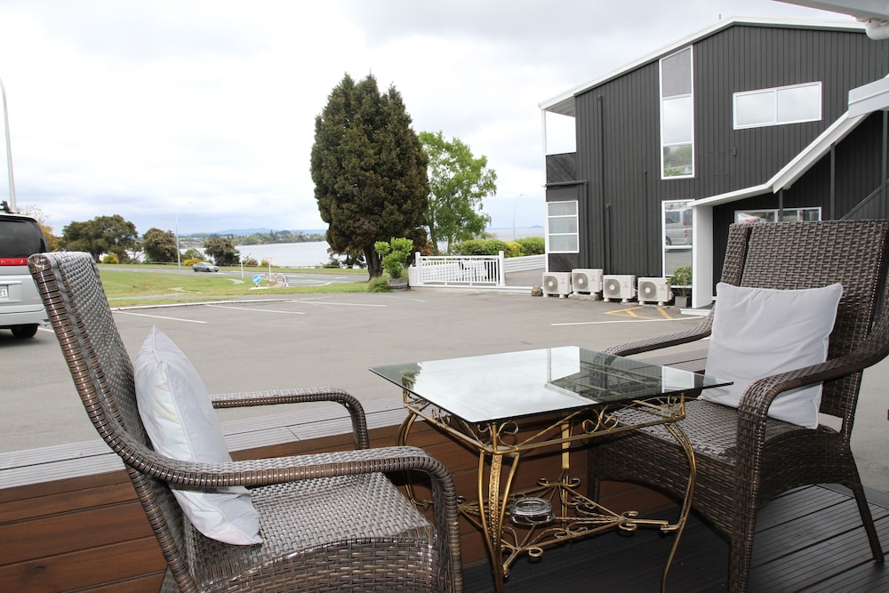 Taupo Thermal Motel & Spa - Adults Only