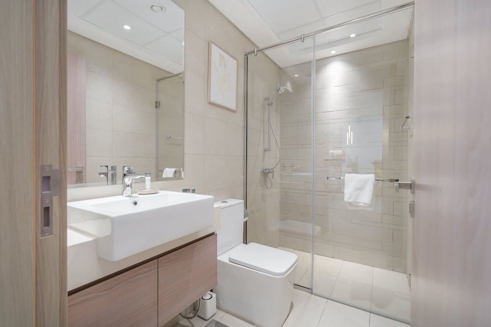 Eye-catching 1 Bedroom in Azizi Riviera