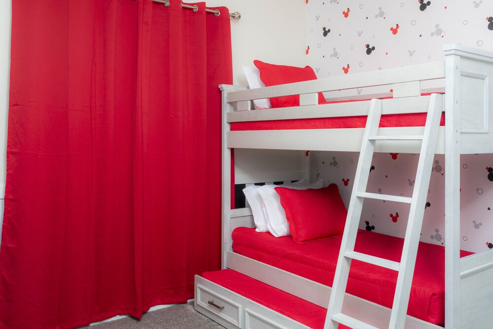 Gorgeous 3Bd/2Ba Condo Close to Disney @StoreyLakeResort 108 3151 - Image 4