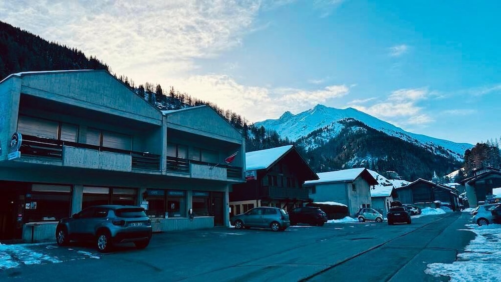 Auberge les Charmettes