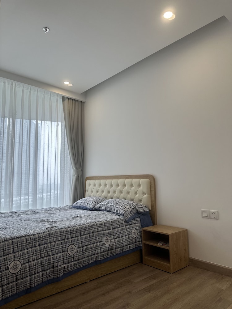 The Zenpark Tower - Vinhomes Ocean Park