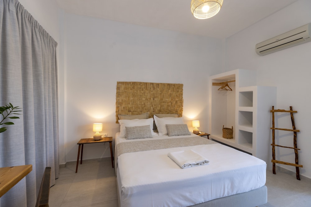 Irini Pension