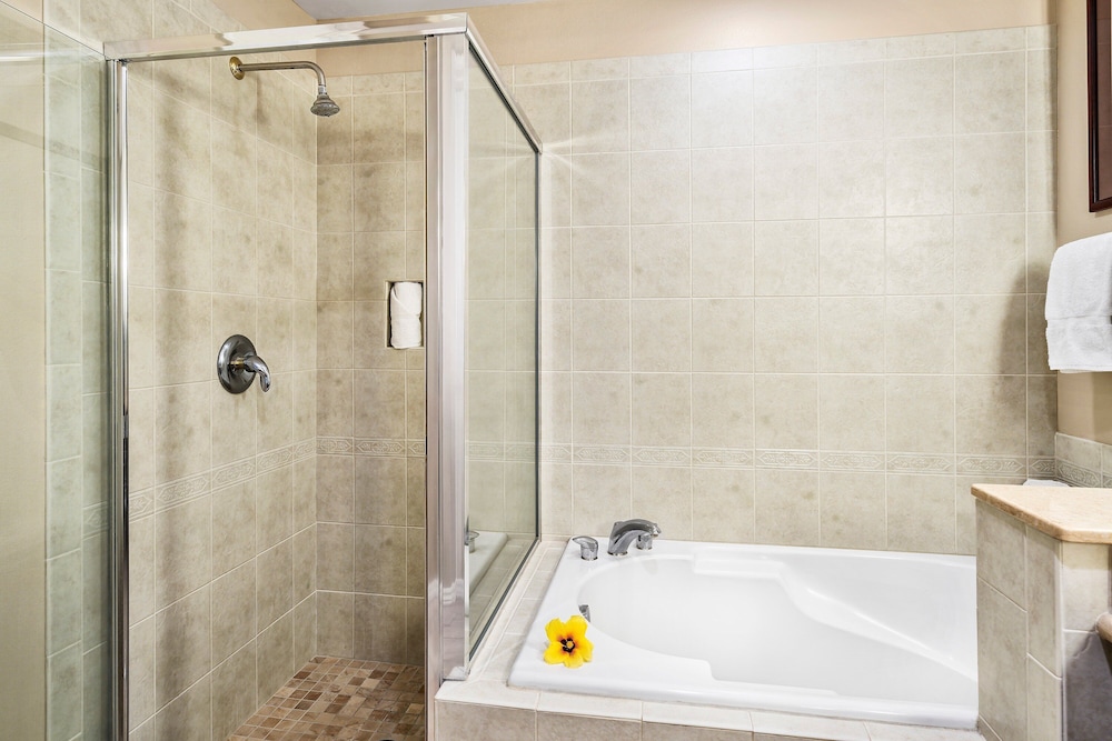 2 Bdrm Plus Loft - AC & Wifi - Concierge Included - Lanai!! - Vrkcv