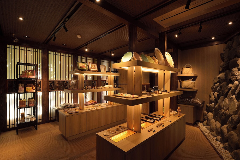 Tonosawa Onsen Yamano Chaya Ryokan
