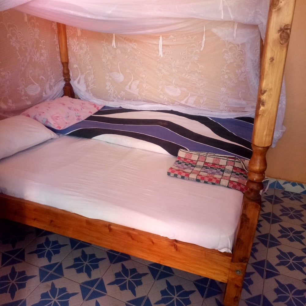 Acaliputo Guest House view 3