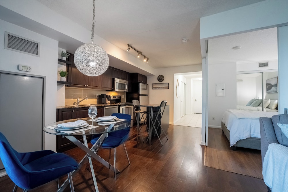 Fort York Suite