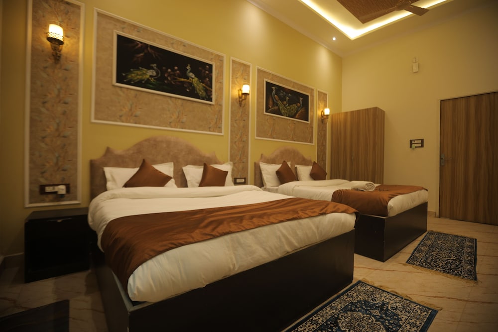 Hotel Om Vilas