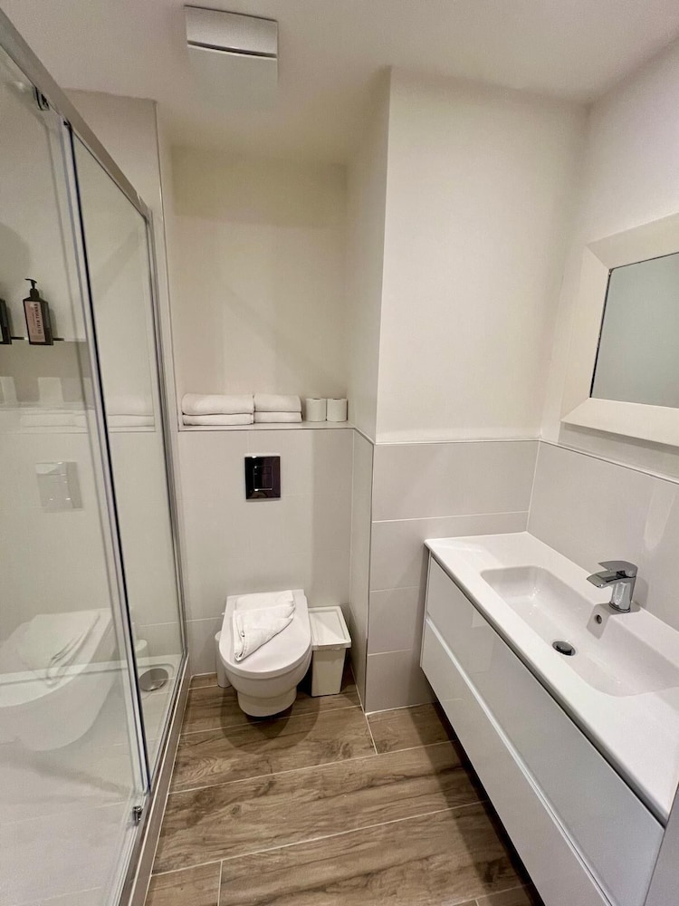Parnell Corner Apartments