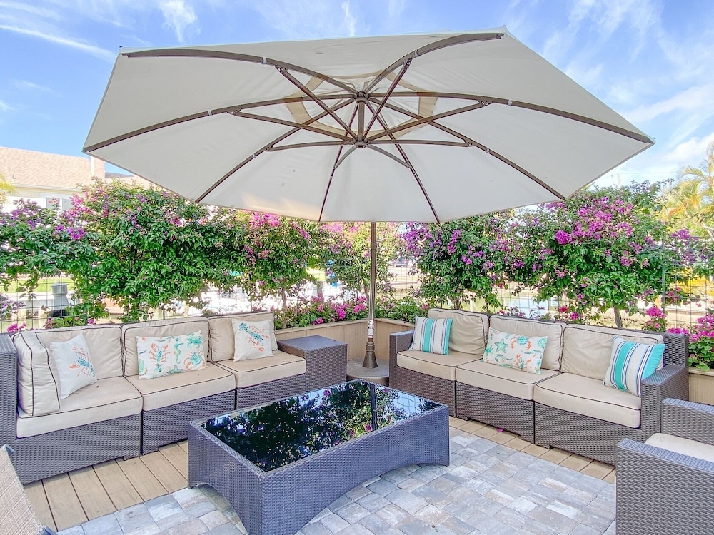 135 Island Escape: 5br Home W/ Pool And Spa! 5 Bedroom Home