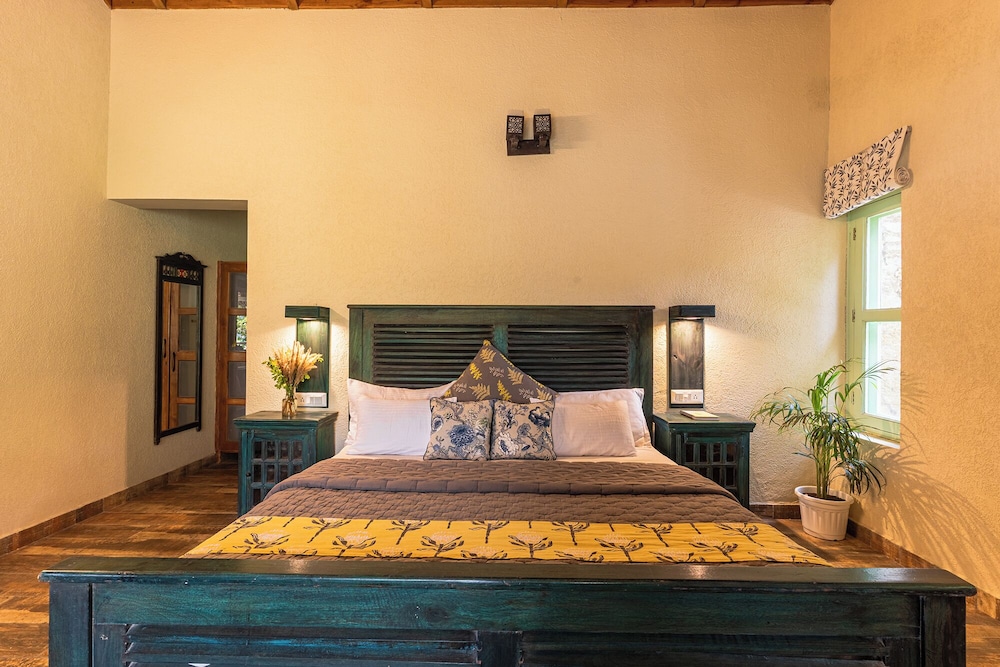 Echor Malusara Lakeview Retreat Bhimtal