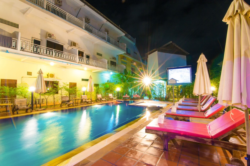 Blossoming Romduol Boutique - Hostel