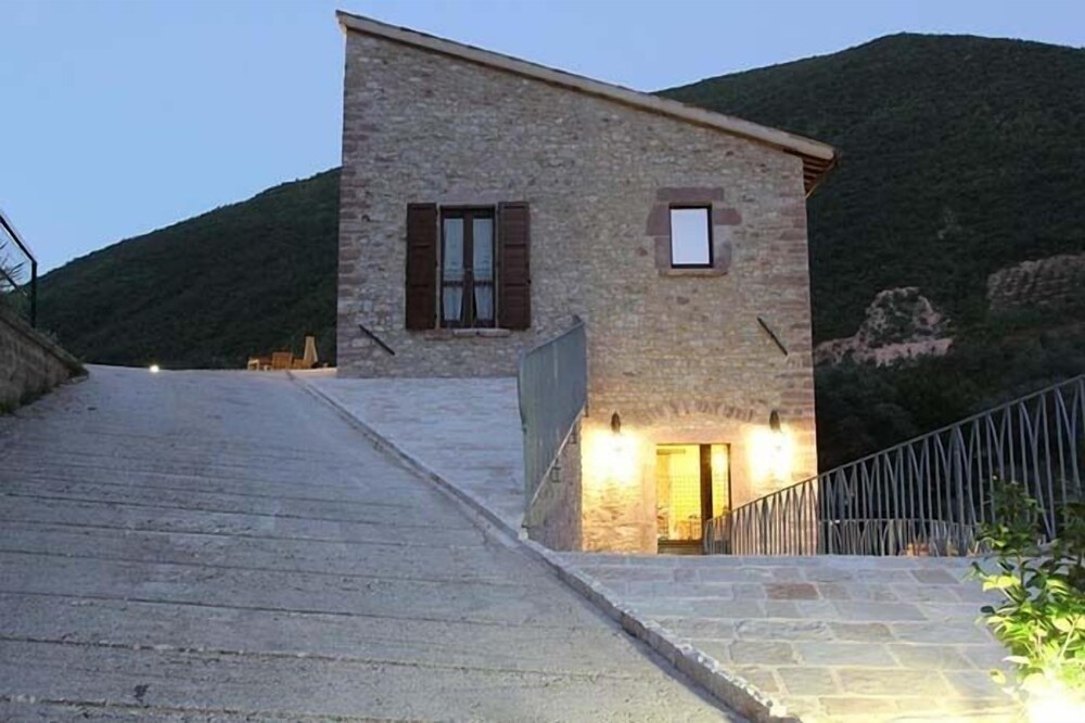 Agriturismo Casale la Palombara