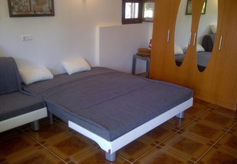 Photo 27