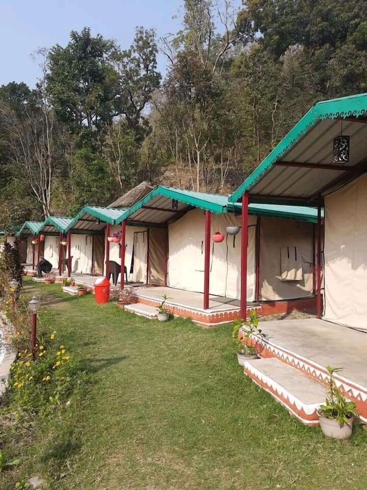 Jugnoo Camps by UK07Hotels view 2