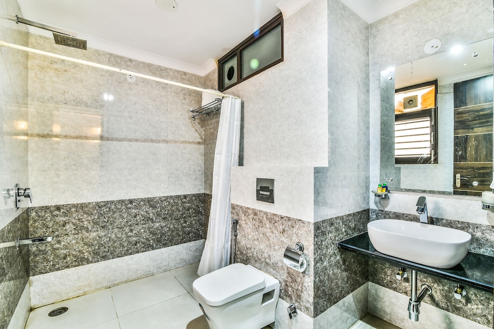 FabHotel Tavishk