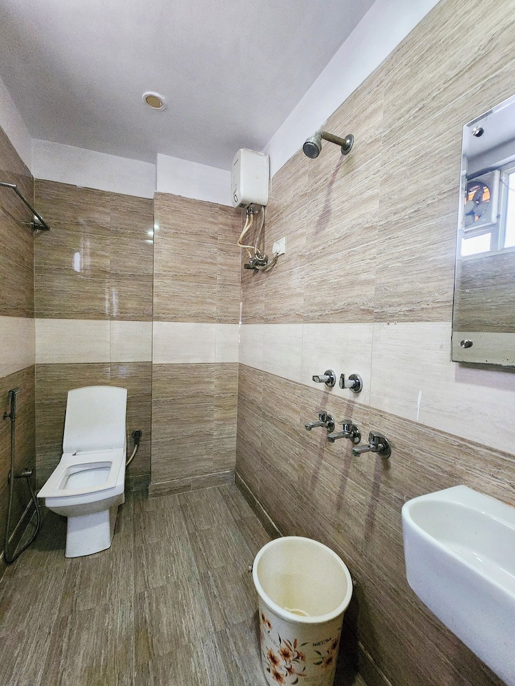 Hotel Shivans Palace