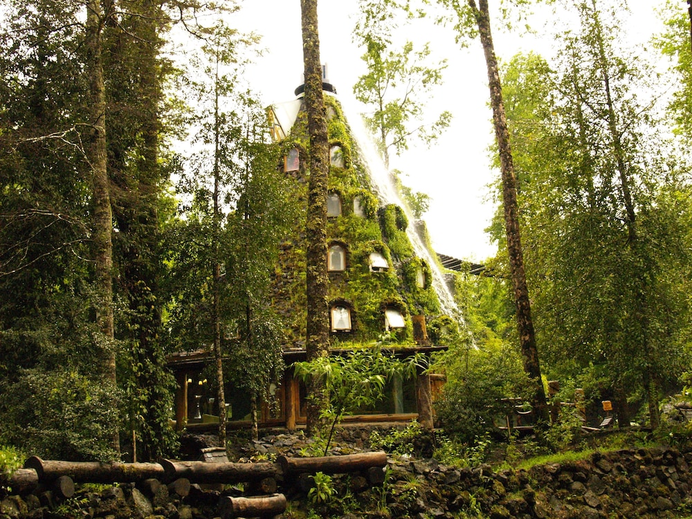 Huilo Huilo Montaña Magica