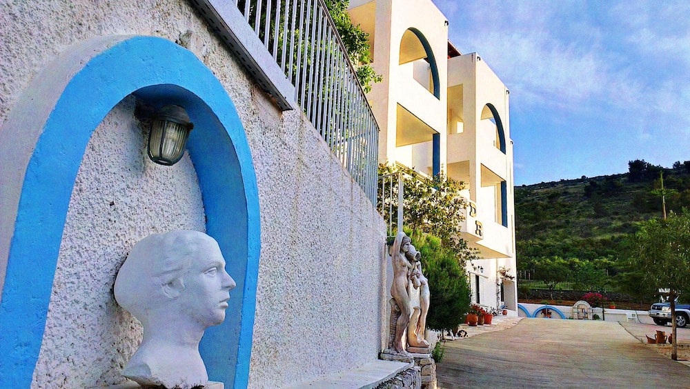 Villa Agnanti